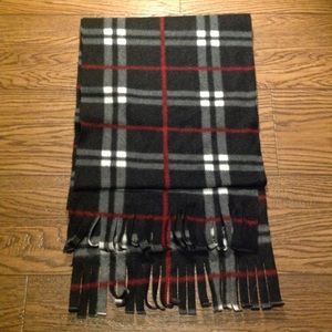 Plaid scarf